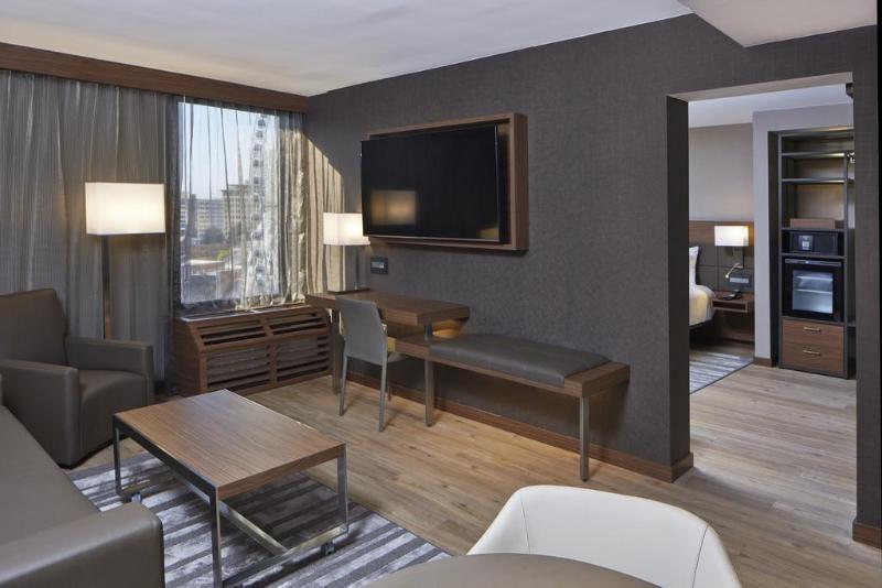Hotel Ac Downtown 3*