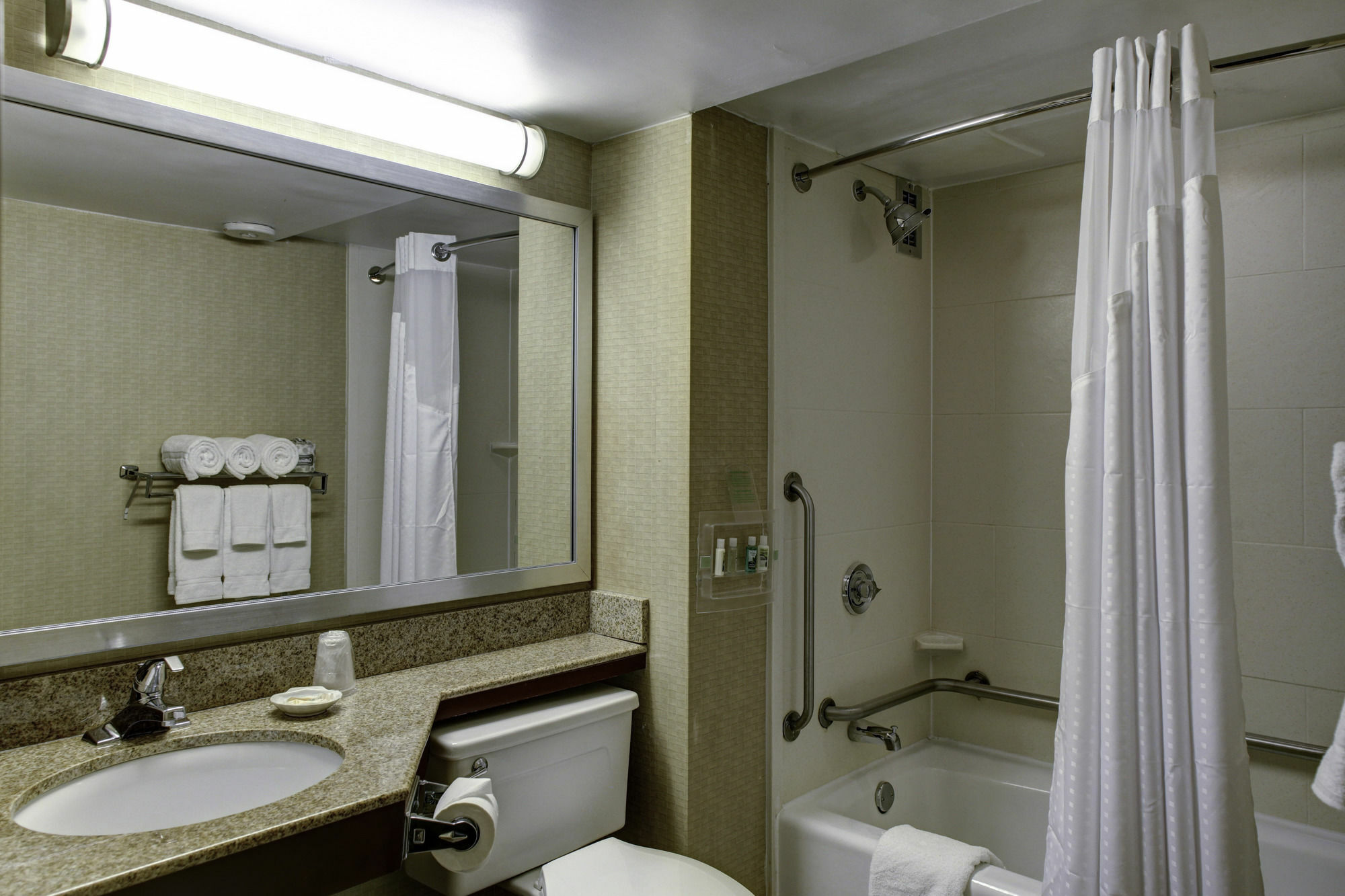 Hotel Ac Downtown